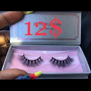 Mink lashes 2 for 20$ or 3 for 25$
